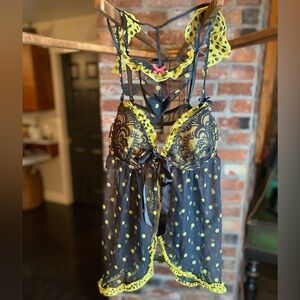 VS Victoria’s Secret Polka Dot Babydoll Set